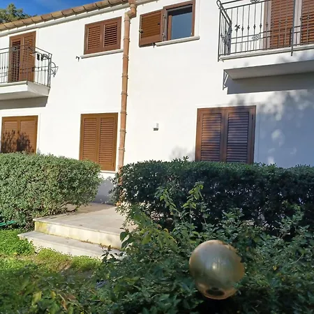 Dracena Country house Castelluzzo